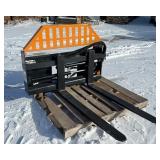 Wolverine Pallet Forks, Hydraulically Adjustable (PFA-11-3300G)