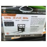 Wolverine Mini Pallet Forks (MPF-11-2500G)