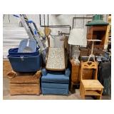 Large Lot: Furniture