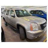 2010 GMC Yukon XL SLT 4x4 2010 GMC Yukon XL SLT 4x4