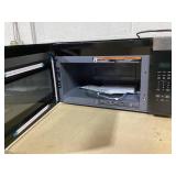 Whirlpool 30 in. 1.7 cu. ft. Over-the-Range Microwave in Stainless Steel Finish with Express Cooking Buttons