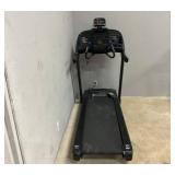 Horizon 7.0 AT-05 Treadmill (Minor Transit Damage)