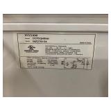 Vissani 4.9 cu. ft. Manual Defrost Chest Freezer with LED Light Type in White Garage Ready USED ( Minor Transit Damage)