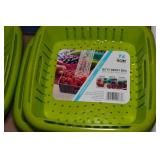 Kitchen Goods - Knives and Cutting Boards, Fruit Trays, Spice Jars Kitchen Goods - Knives and Cutting Boards, Fruit Trays, Spice Jars