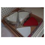Tupperware - Pie Containers Tupperware - Pie Containers