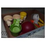 Tupperware Measuring Cups and Spoons Tupperware Measuring Cups and Spoons