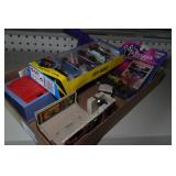 Hot Wheels Gift Pack and Track Accessories Hot Wheels Gift Pack and Track Accessories