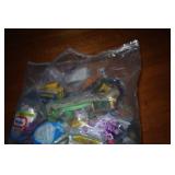 Burger King Kids Meal Toys - 7+ Lbs - Gargoyles, Martians Have Landed Burger King Kids Meal Toys - 7+ Lbs - Gargoyles, Martians Have Landed
