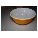 Vintage Pyrex Nesting Bowls Vintage Pyrex Nesting Bowls