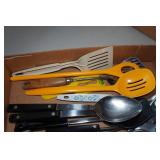 Assorted Kitchen Utensils Assorted Kitchen Utensils