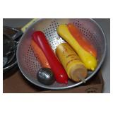 Strainers and Condiment Dispensers Strainers and Condiment Dispensers