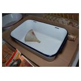 Vintage Kitchenware - Corn Tray with Skewers Vintage Kitchenware - Corn Tray with Skewers