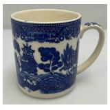 Vintage Collectible Cups Including Smurfs, Yogi bear And More Vintage Collectible Cups Including Smurfs, Yogi bear And More