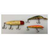 Vintage Fishing Lures And bobbers Vintage Fishing Lures And bobbers