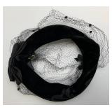 Misc. Antique & Vintage Hats In hat Box Misc. Antique & Vintage Hats In hat Box
