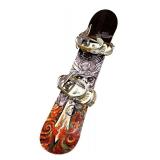 LL - Lib Tech Magne-Traction Snowboard with Bindings