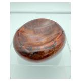 Carnelian bowl: 694 gm./1 lb. 8.5 oz.