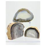 Agate Polished lot of 3: Agates Polished Lot of 3: large agate slice 683 gm/1 lb. 8.1 oz., two standing one polished side agates 573 gm./1 lb.4.2 oz. and 517 gm./ l.lb. 2.2 oz.