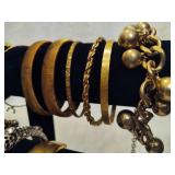 Assortment of Gold/Silver Tone Costume Bracelets Assortment of Gold/Silver Tone Costume Bracelets