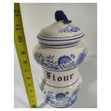 Blue Onion Five Piece Vintage Canister Set Blue Onion Five Piece Vintage Canister Set