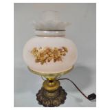 Small Vintage Table Lamp w/Floral Accents Small Vintage Table Lamp w/Floral Accents