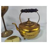 Lot of Brass/Brass Tone Decor Pieces Lot of Brass/Brass Tone Decor Pieces