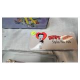 Betty Boop Keepsake Box/Lunchbox Style, with Betty Boop Tin and Sylus Pen