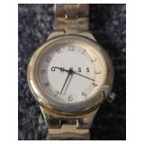 GUESS Ladies Quartz Watch.  Japan movement. Stainless Steel.
