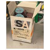 Lot of (1 Box) Standard Abrasives 2" S/C Medium Buff & Blend GP Disc 840312