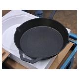 12" Cast Iron Skillet - Kitchen HQ (in original packaging) 12" Cast Iron Skillet - Kitchen HQ (in original packaging)