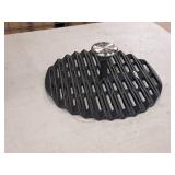 9" Cast Iron Grill Press - Kitchen HQ (in original packaging) 9" Cast Iron Grill Press - Kitchen HQ (in original packaging)