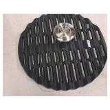 9" Cast Iron Grill Press - Kitchen HQ (in original packaging) 9" Cast Iron Grill Press - Kitchen HQ (in original packaging)