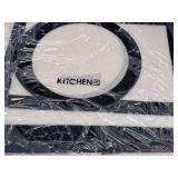 Kitchen HQ Silicone Baking Mats 5-piece (Black Edge) (in original packaging) Kitchen HQ Silicone Baking Mats 5-piece (Black Edge) (in original packaging)