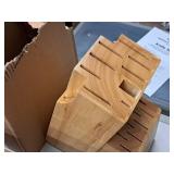 Miracle Blade Wooden Knife Block (in original packaging) Miracle Blade Wooden Knife Block (in original packaging)
