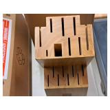 Miracle Blade Wooden Knife Block (in original packaging) Miracle Blade Wooden Knife Block (in original packaging)