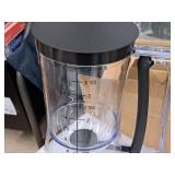 Henning Lee® Precision Batter Dispenser | 4-cup (in original packaging) Henning Lee® Precision Batter Dispenser | 4-cup (in original packaging)