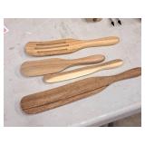 Mad Hungry Spurtle Set 4-piece (in original packaging) Mad Hungry Spurtle Set 4-piece (in original packaging)