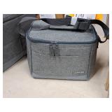Lock n Lock® Insulated Food Carry Bag with (4) 11"x9"x2-1/2" Food Storage Containers with Lids Lock n Lock® Insulated Food Carry Bag with (4) 11"x9"x2-1/2" Food Storage Containers with Lids