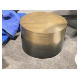 Metal Display 16" x 25" (Round) Metal Display 16" x 25" (Round)