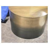 Metal Display 16" x 25" (Round) Metal Display 16" x 25" (Round)