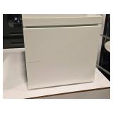 Metal Storage / Display Case 22" x 22" x 23" Metal Storage / Display Case 22" x 22" x 23"