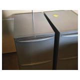 Lot of (2) Metal Rolling File Cabinets 2-drawer 15" x 24" x 28-1/2" Lot of (2) Metal Rolling File Cabinets 2-drawer 15" x 24" x 28-1/2"