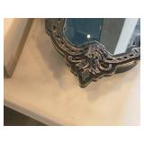 Grandinroad Animated Cracking Mirror with Skull Grandinroad Animated Cracking Mirror with Skull