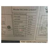 Magic Chef® Refrigerator MCWBC24DST Magic Chef® Refrigerator MCWBC24DST
