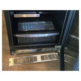 Marvel Professional Refrigerator MP24BRG3RS Marvel Professional Refrigerator MP24BRG3RS