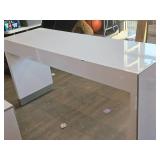 Laminate Display Table 6 Laminate Display Table 6