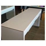Laminate Display Table 6 Laminate Display Table 6