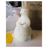 Martha Stewart 7" Flameless Polar Bear Pillar Candle with Remote Control (in original box) Martha Stewart 7" Flameless Polar Bear Pillar Candle with Remote Control (in original box)