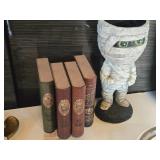 Halloween Décor - Mummy Vase, Books - Spells and Potions, Halloween Treats Halloween Décor - Mummy Vase, Books - Spells and Potions, Halloween Treats