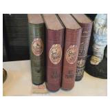 Halloween Décor - Mummy Vase, Books - Spells and Potions, Halloween Treats Halloween Décor - Mummy Vase, Books - Spells and Potions, Halloween Treats